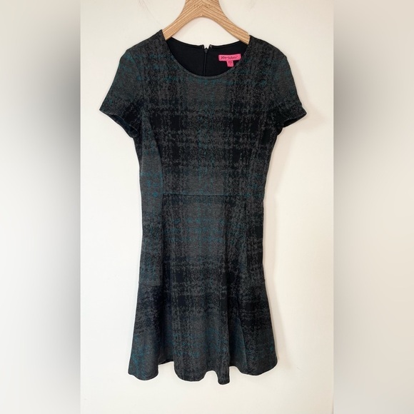 Betsey Johnson Plaid Knit Dress, sz  8 - Picture 2 of 8
